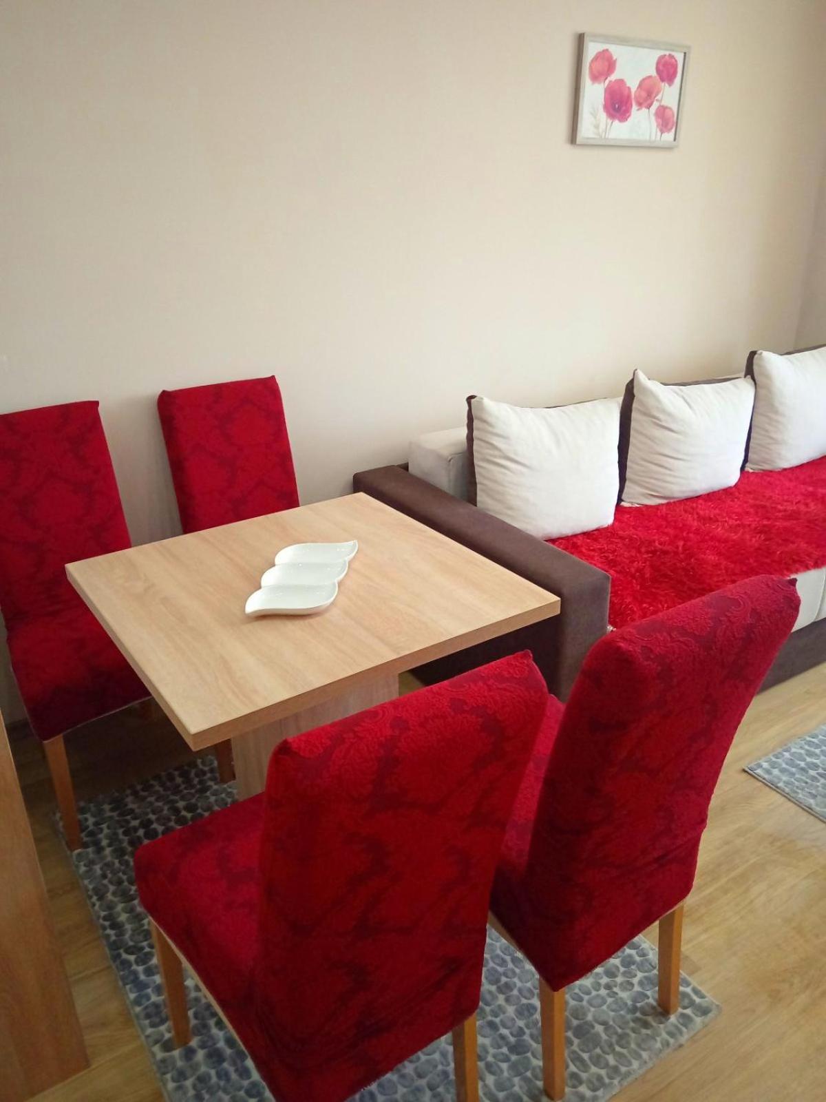 Gondola 121 Apartment *